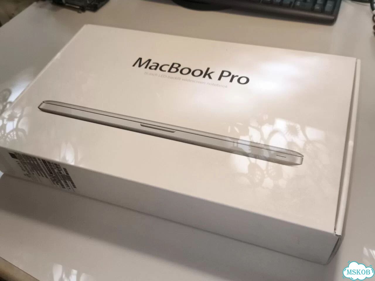 Коробочка от Apple macbook pro фото 2