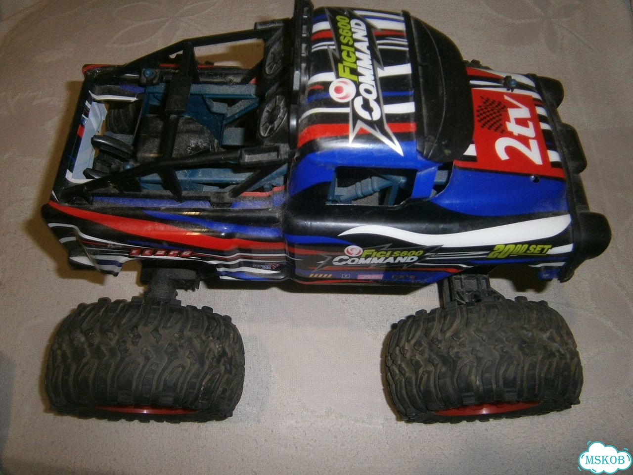 Радиоуправляемая модель Traxxas Stamped фото 4