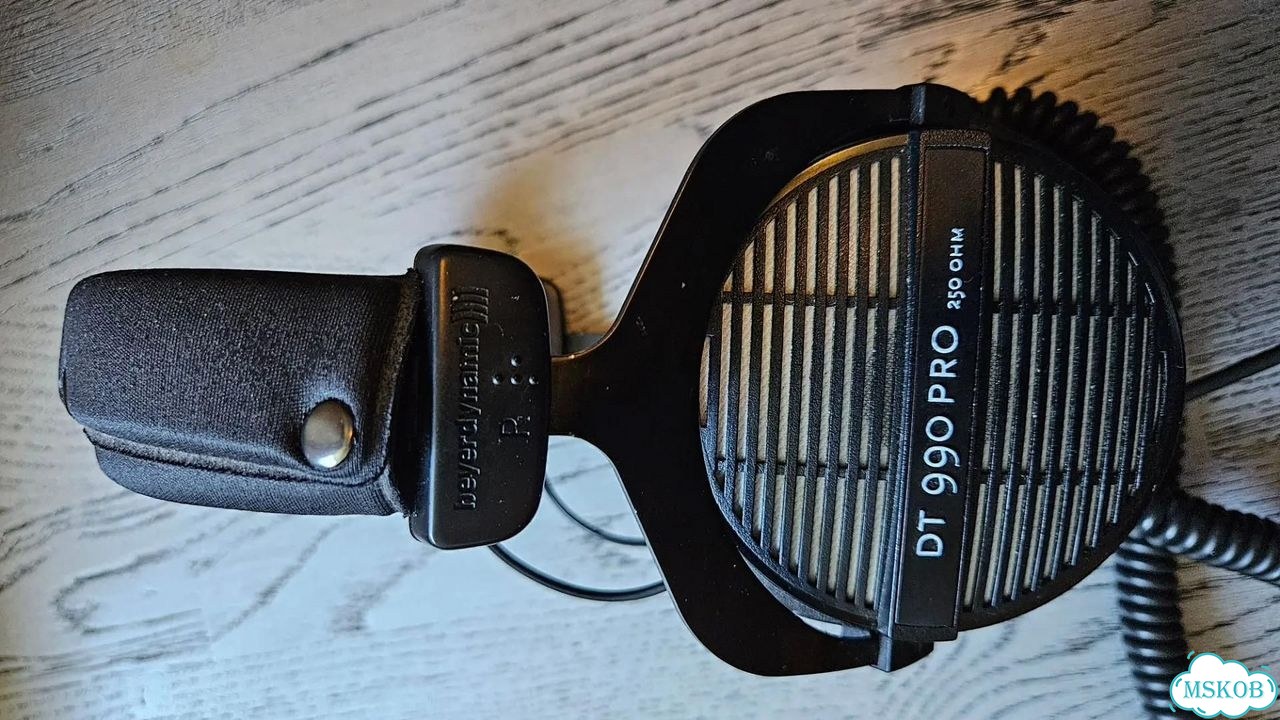 Наушники Beyerdynamic DT 990 PRO (250 ohm) фото 4