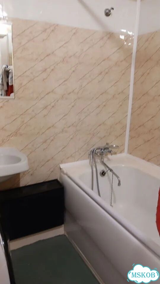 Комната в 3-к., 1/4 эт. фото 9