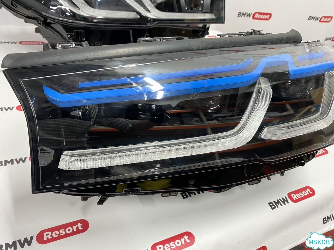Лазерные фары BMW F90 G30 G31 RHD laser фото 3