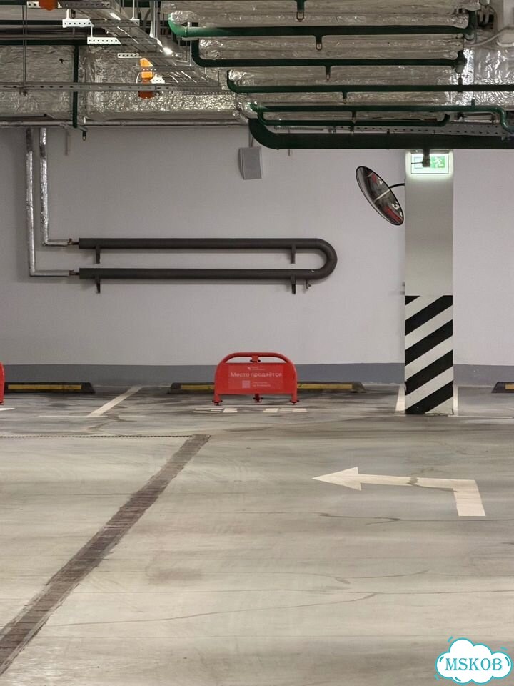 Машиноместо, 16 м² фото 1
