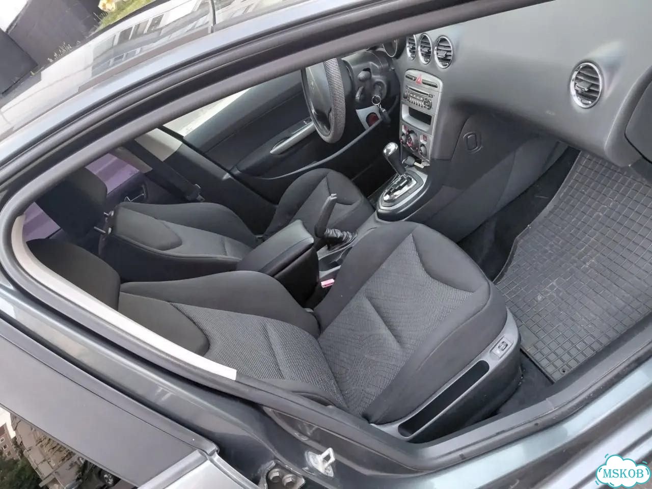 Peugeot 308 1.6 AT, 2010, 152 100 км фото 4