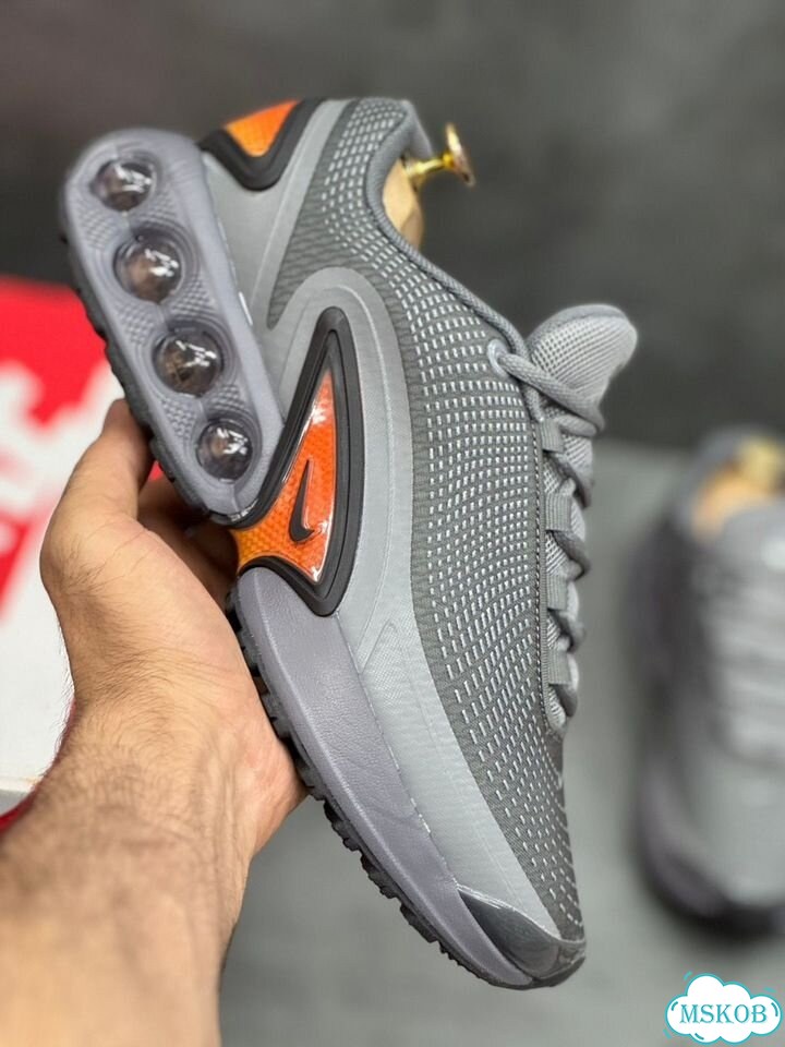 Кроссовки Nike Air Max Dn мужские фото 1