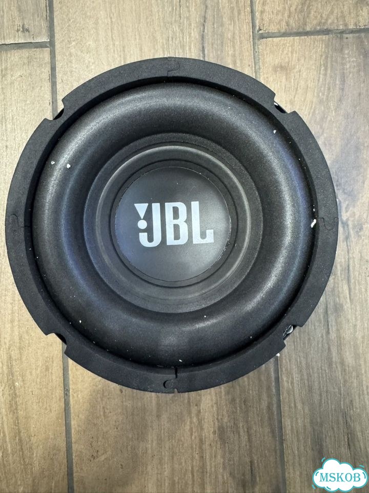 Сабвуферы jbl 2шт 16,5см фото 1