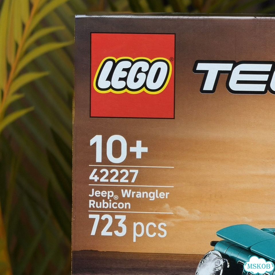 Lego Technic Jeep Wrangler Rubicon фото 3