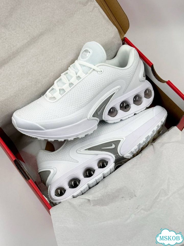 Кроссовки Nike Air Max DN белые фото 2