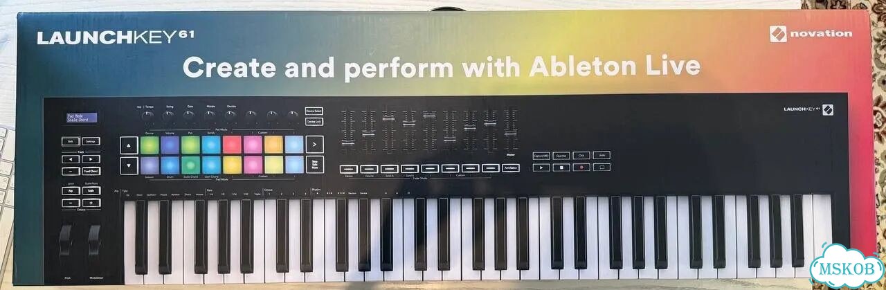 Novation Launchkey61 MK3 фото 1