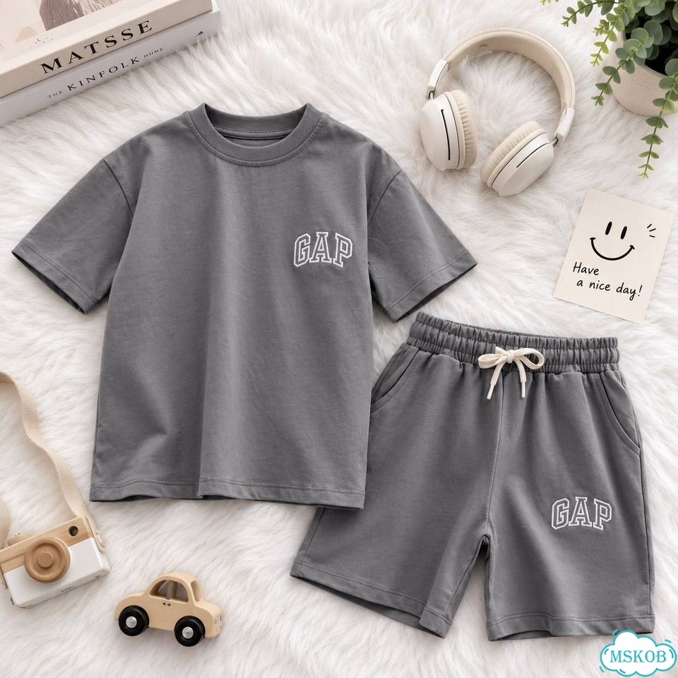 Новый костюм для мальчика Gap футболка шорты фото 4