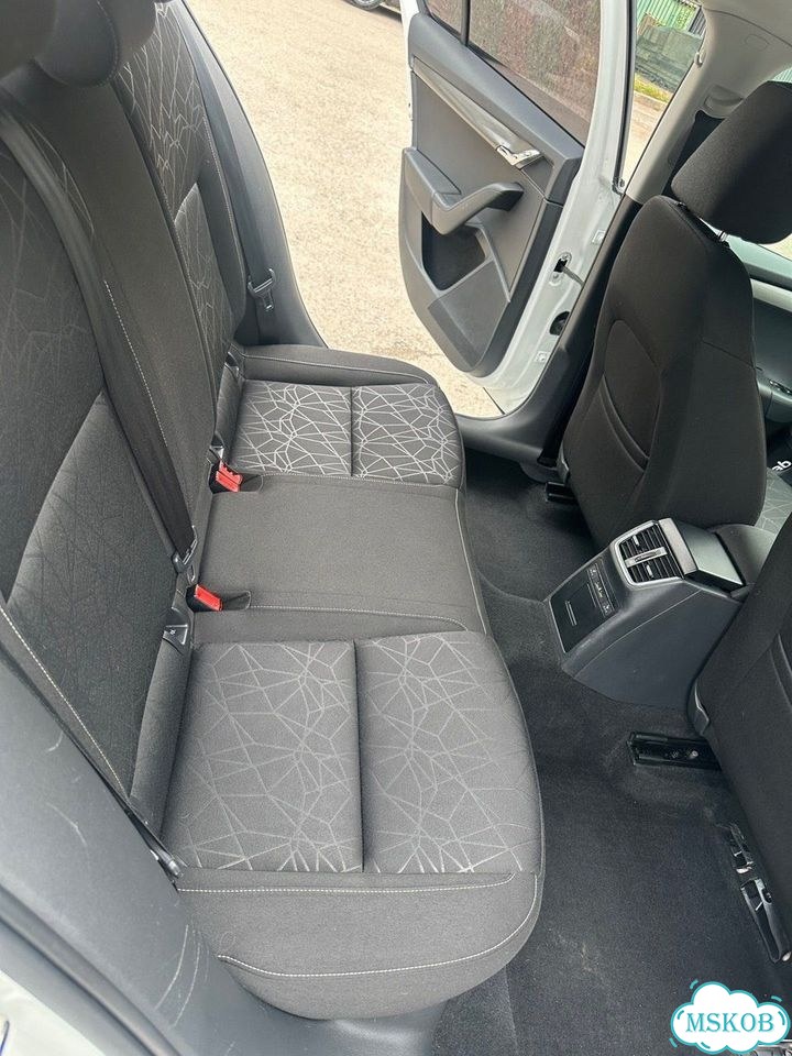 Skoda Octavia 1.6 AT, 2019, 178 000 км фото 3