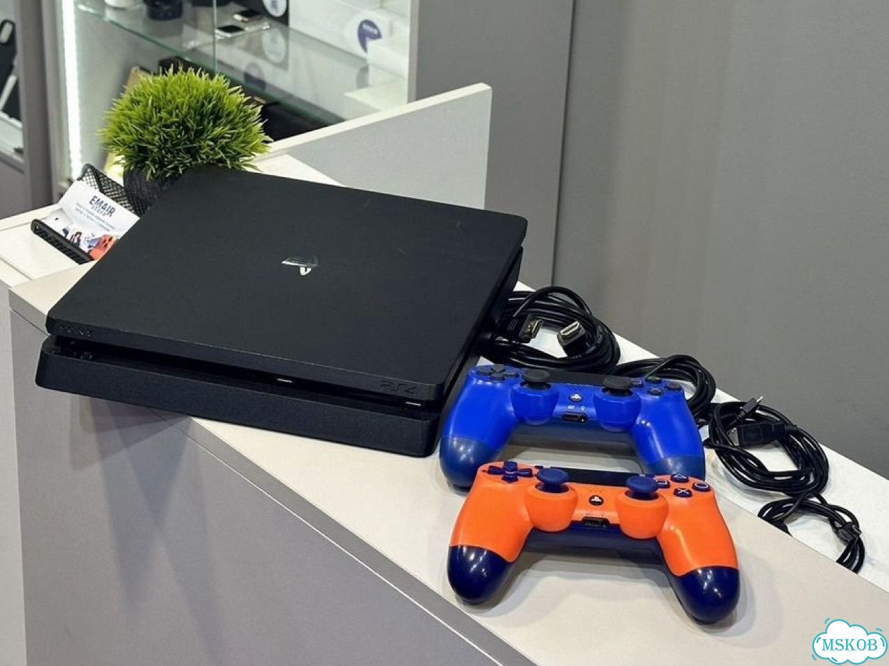Sony PlayStation slim 4, 1tb фото 1