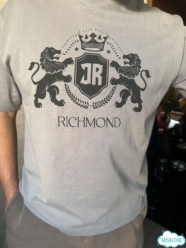 Новая футболка оригинал Richmond Acne размер М фото 1