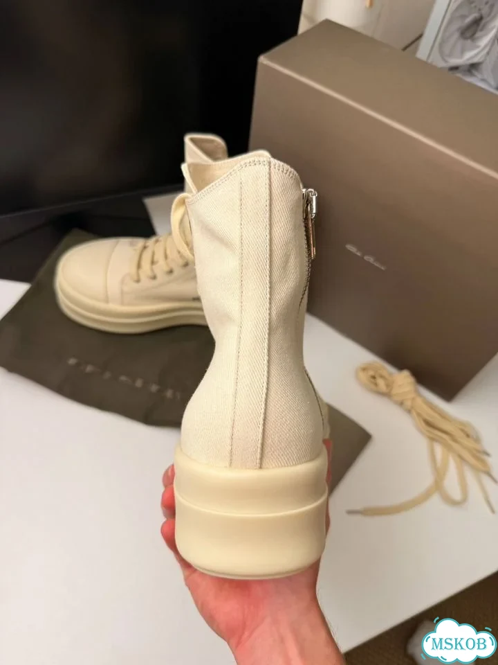 В наличие Rick Owens Ramones Mega Bumper Milk фото 4
