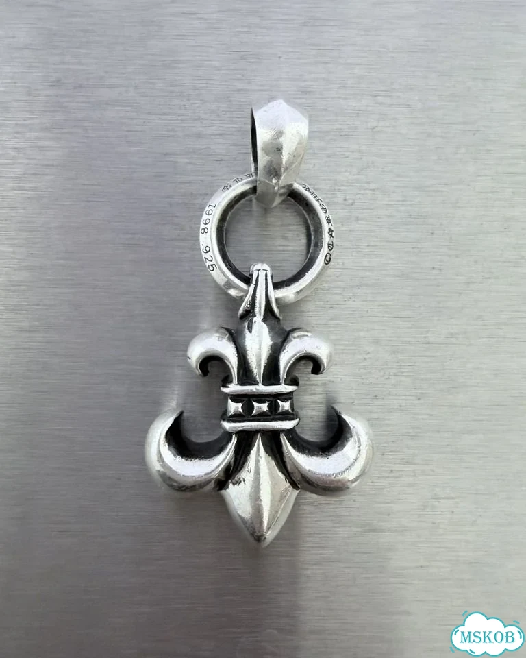 Chrome Hearts Fleur Pedant фото 1