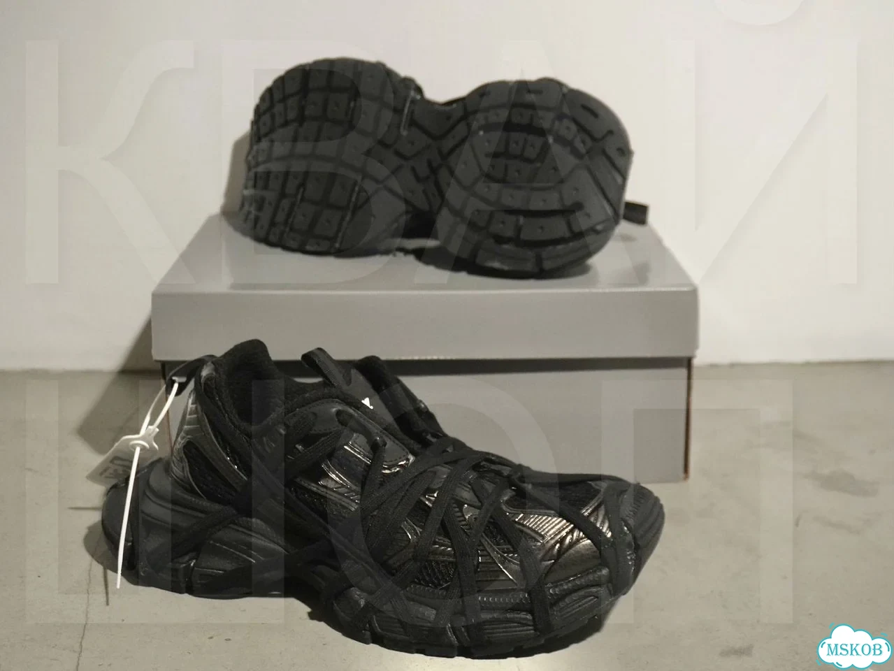 Balenciaga 3xl extreme lace black фото 6
