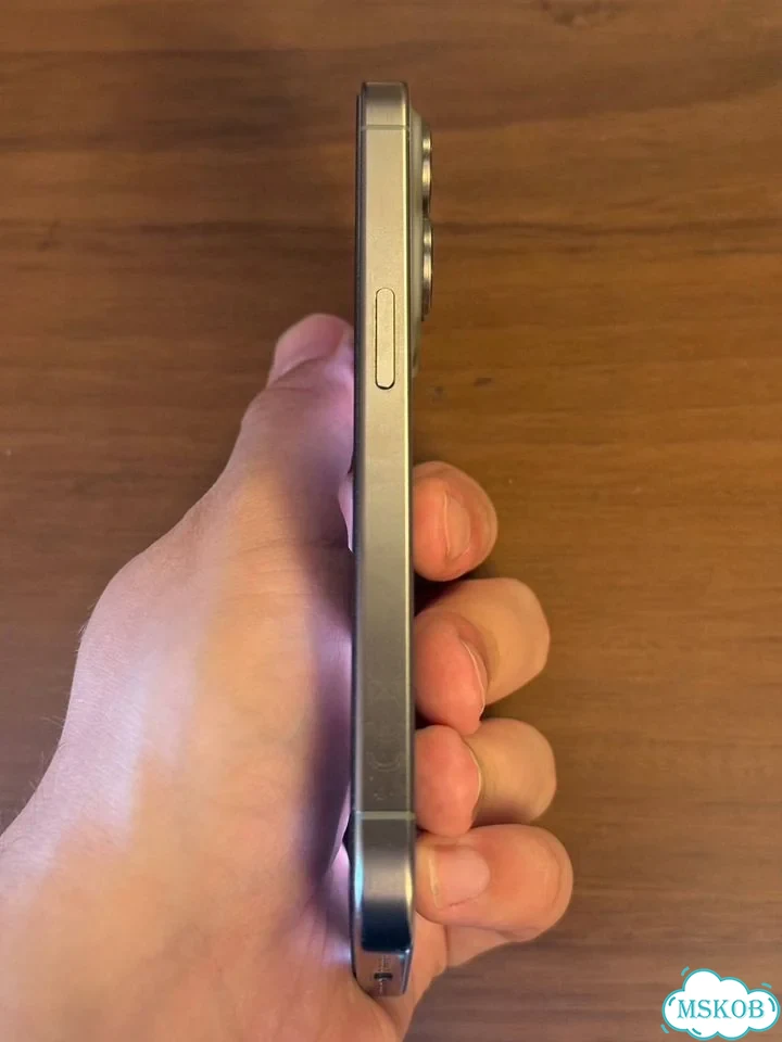 iPhone 15 Pro, 256 ГБ, SIM + eSIM фото 4