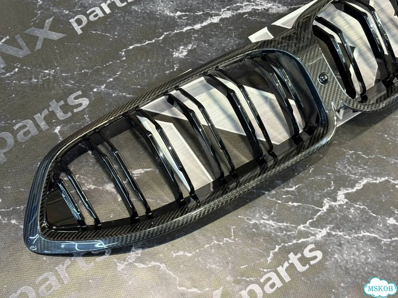 Решетка BMW G14 G15 G16 M сухой карбон фото 4