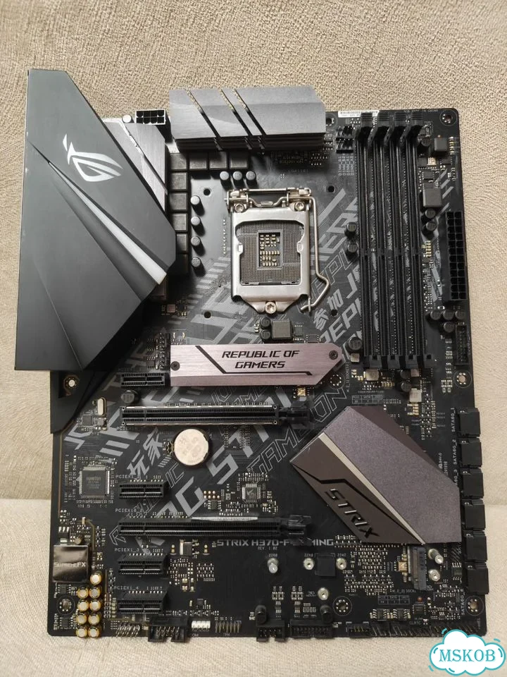 Asus ROG strix H370-F gaming фото 4