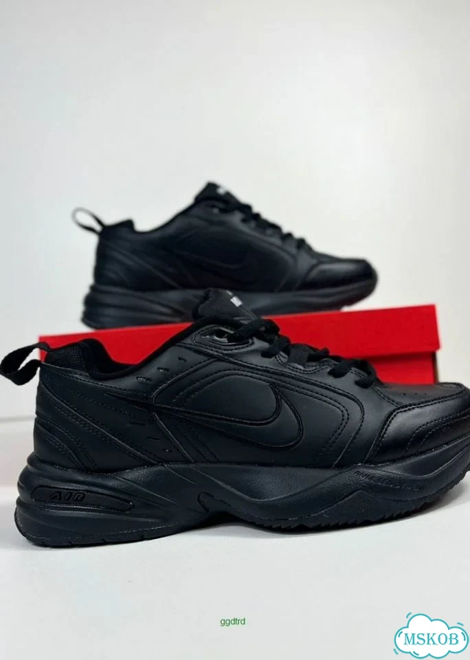 Кроссовки Nike Monarch фото 2
