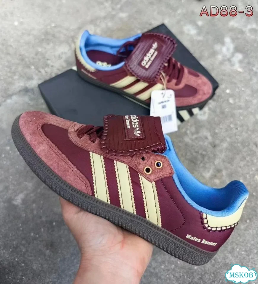 Кроссовки женские Adidas фото 4