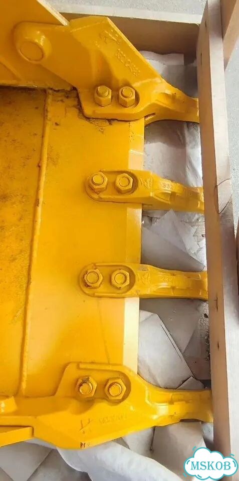 Ковш стандартный New Holland LB 115 ширина 600мм фото 4