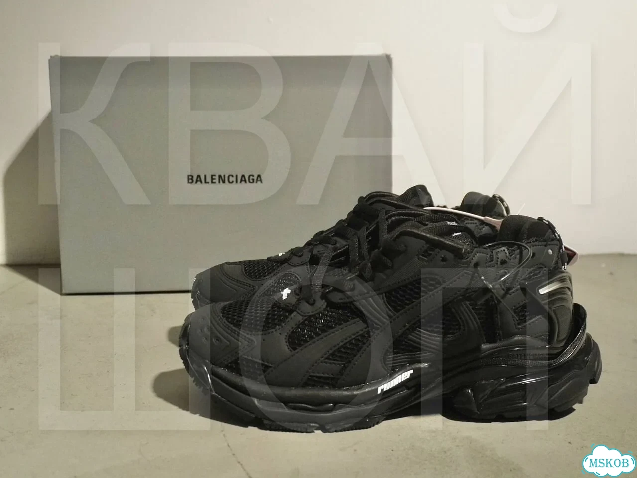 Balenciaga runner 2.0 black фото 4