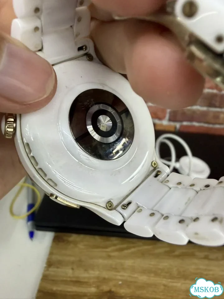 Huawei watch gt 3 pro ceramic фото 4