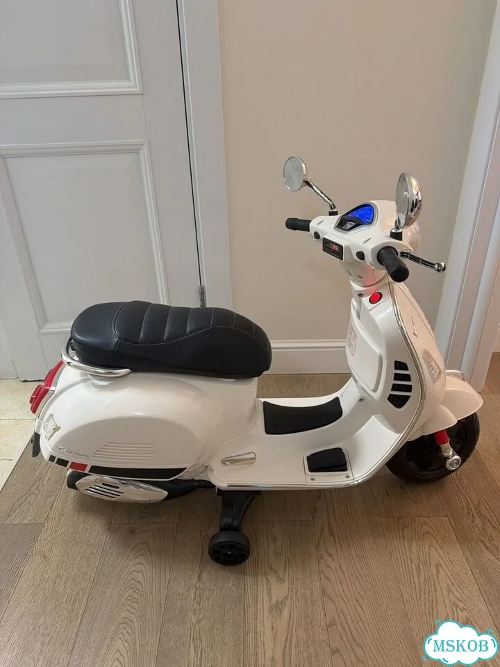 Детский Электромотоцикл Kreiss Vespa фото 3