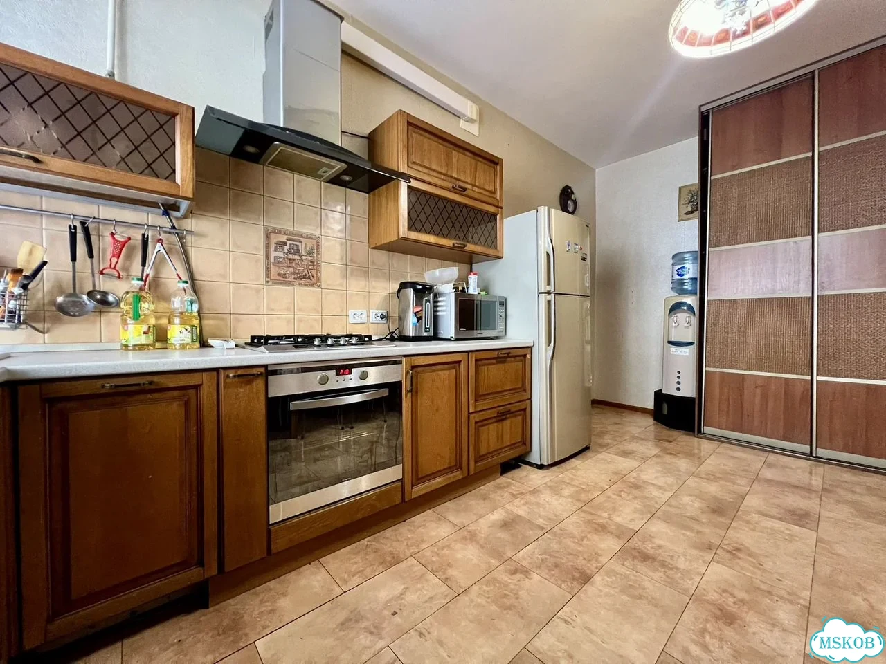 Комната 10 м² в 3-к., 1/6 эт. фото 9