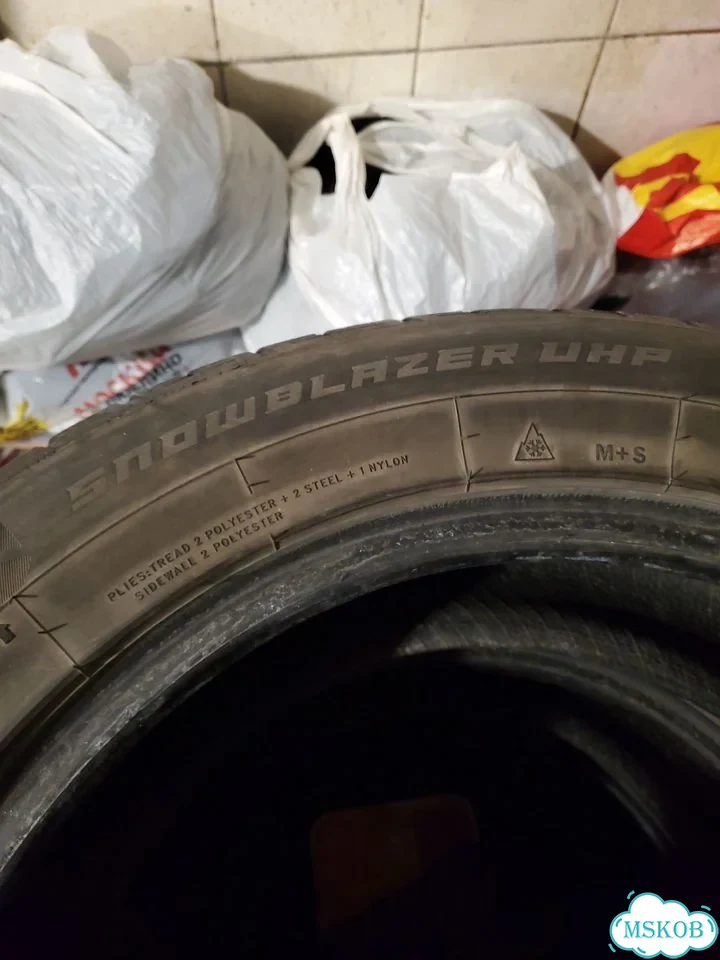 Windforce Snowblazer UHP 225/55 R17 фото 3