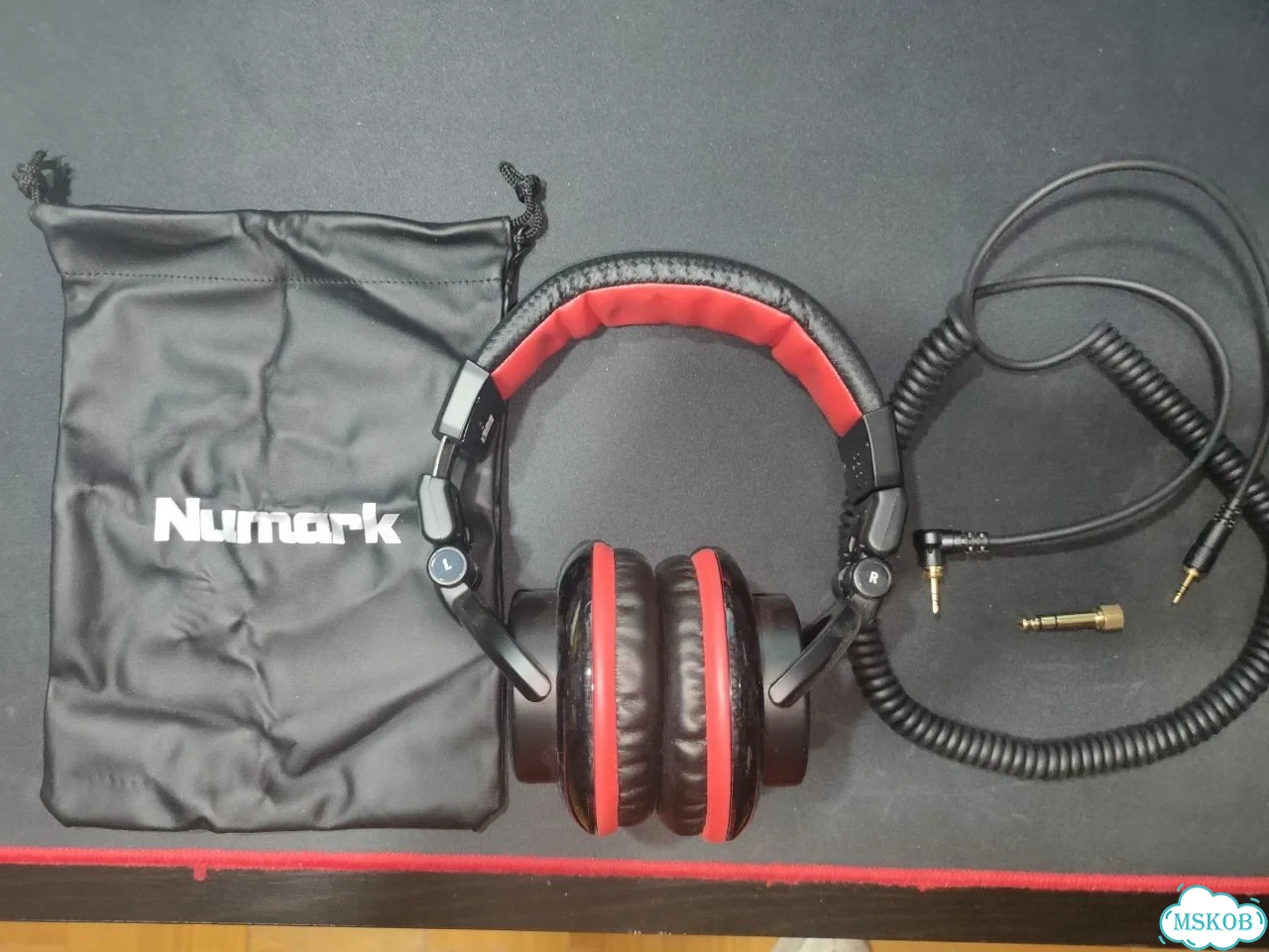 Наушники Numark Red Wave Carbon фото 7