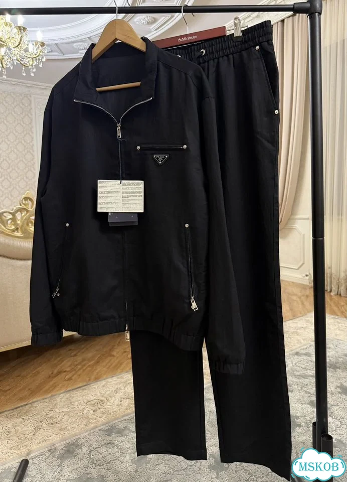 Спортивный костюм Prada фото 1