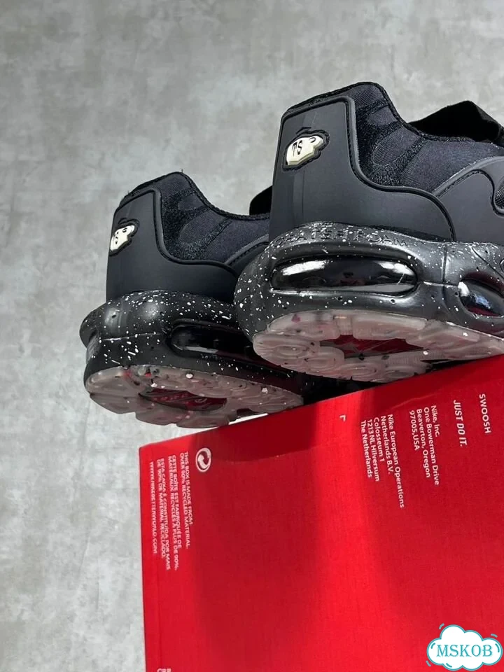 Кроссовки Nike Air Max Terrascape Plus черные фото 6