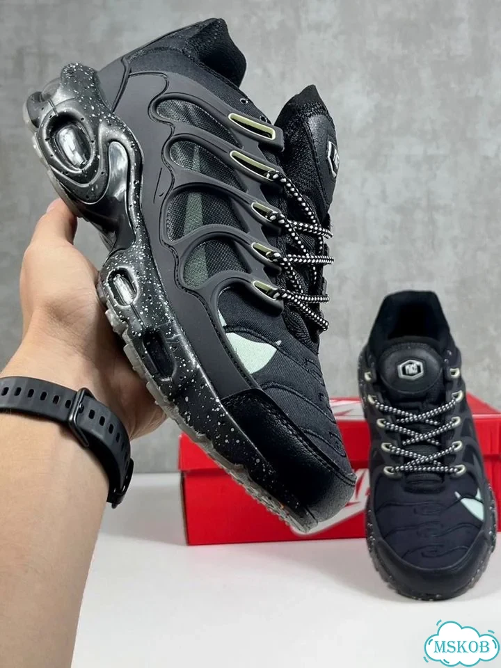 Кроссовки Nike Air Max Terrascape Plus черные фото 9