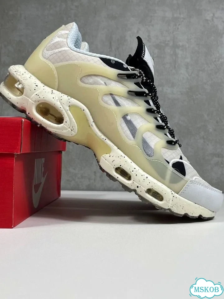 Кроссовки Nike Air Max Terrascape Plus белые фото 2