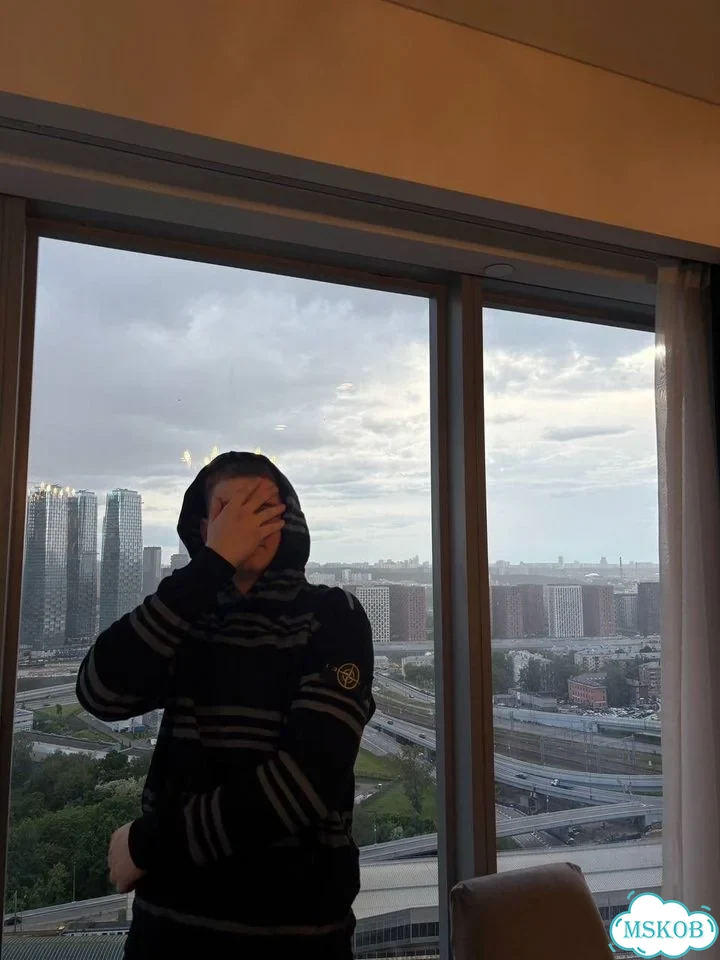 Худи Stone island x supreme фото 5