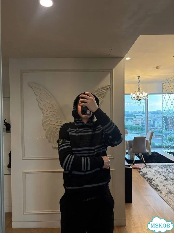 Худи Stone island x supreme фото 7