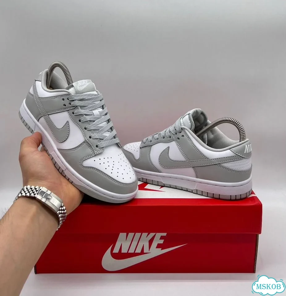 Кроссовки Nike dunk low фото 3