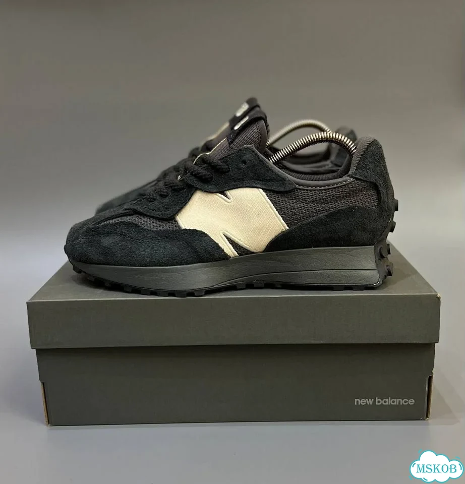 Кроссовки New Balance 327 фото 1