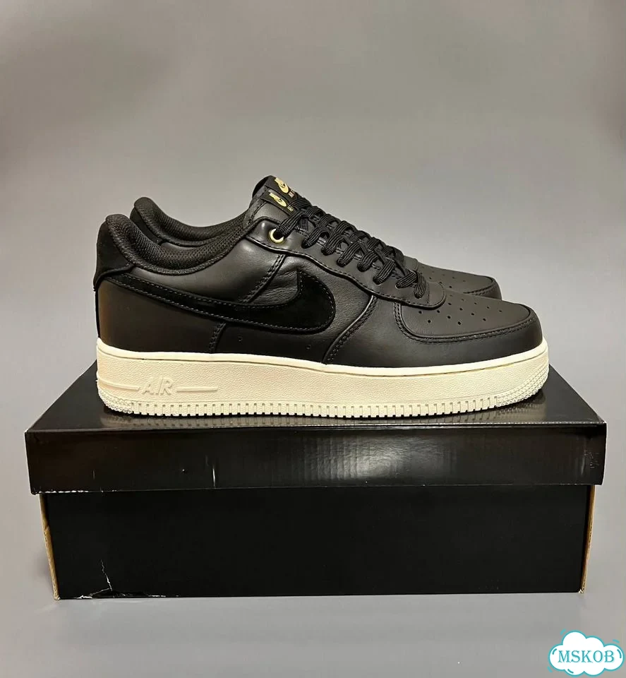 Кроссовки Nike air force 1 фото 3