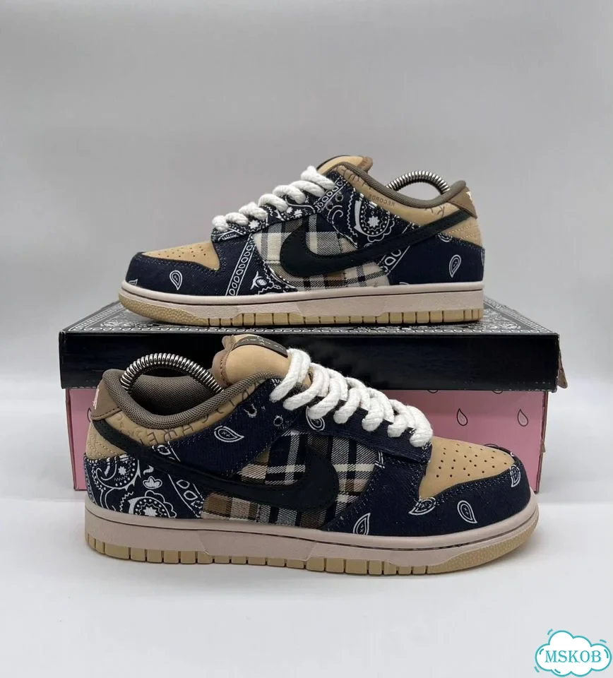 Кроссовки Nike sb dunk low travis scott фото 1