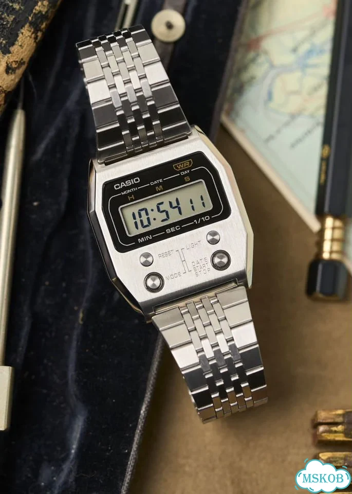 Японские наручные часы Casio Vintage A1100D-1 фото 1