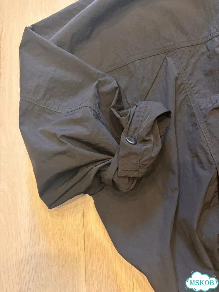 Pull and bear ветровка, черная фото 5