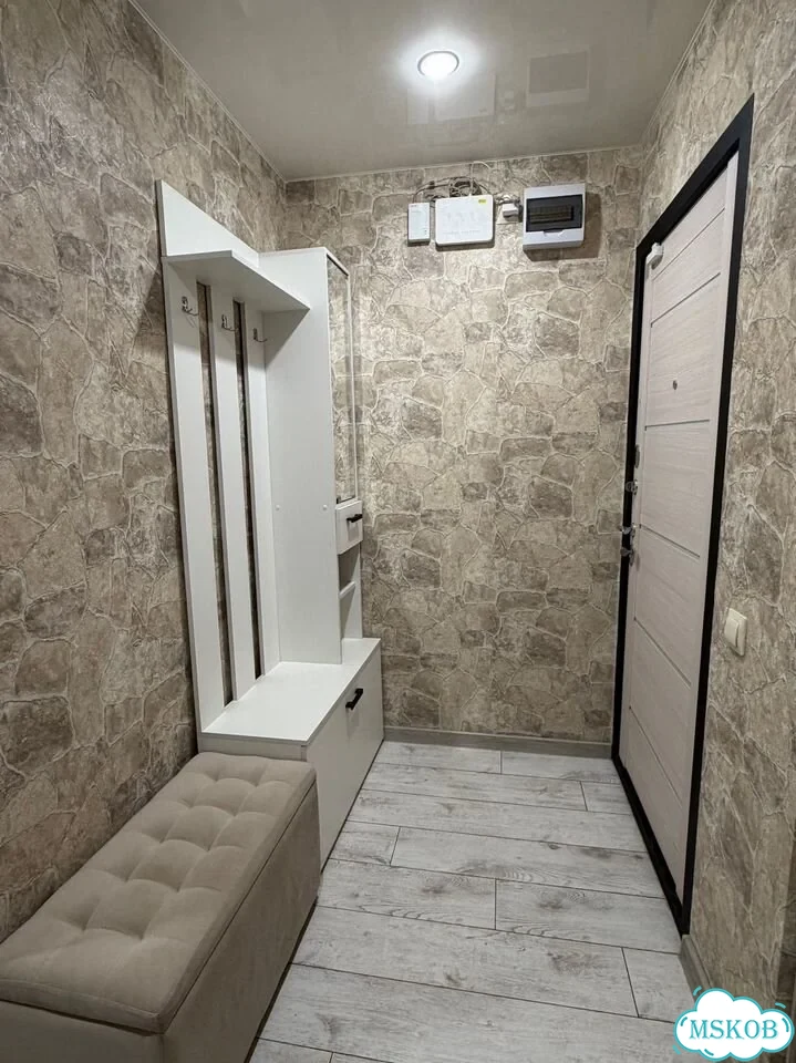 2-к. квартира, 40 м², 4/14 эт. фото 1
