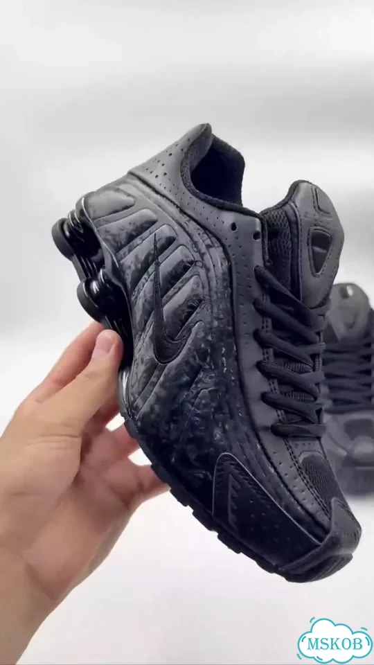 Кроссовки Nike Shox R4 фото 1