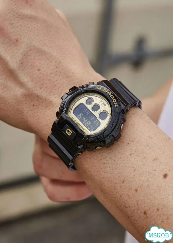 Японские наручные часы Casio G-shock DW-6900CB-1E фото 2