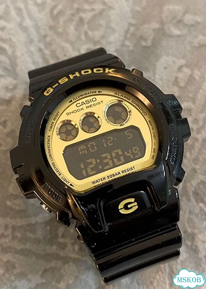 Японские наручные часы Casio G-shock DW-6900CB-1E фото 3