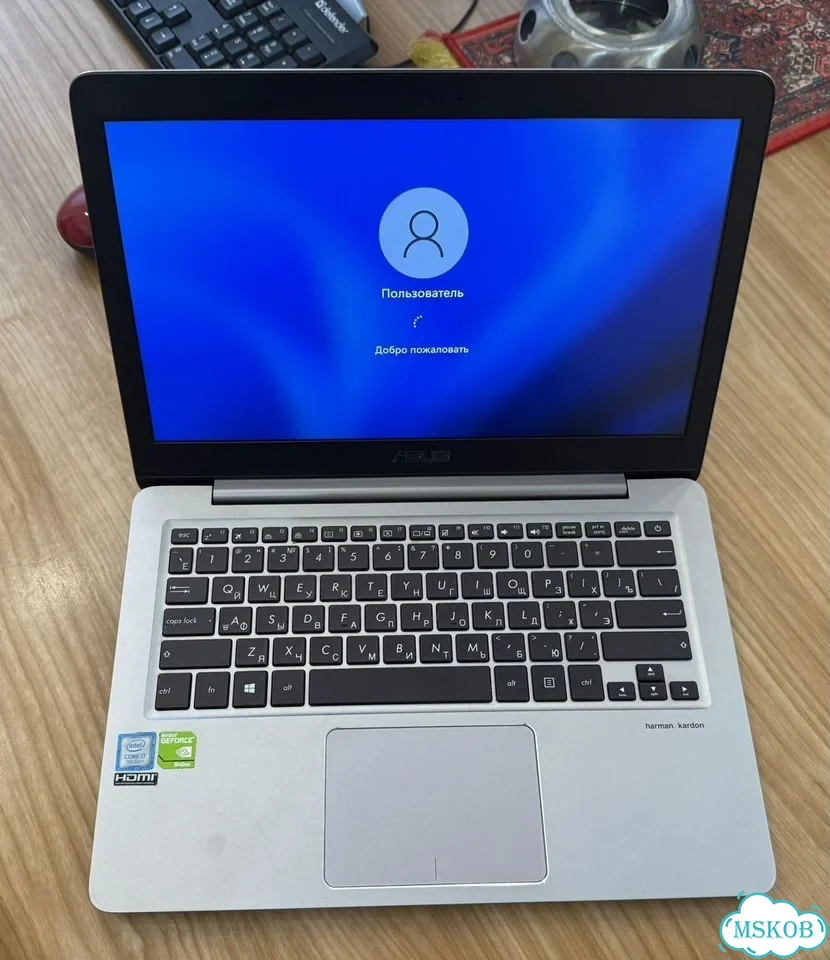Asus Zenbook Ux310 Core i7-7200 12DDR 4K 512SSD фото 2