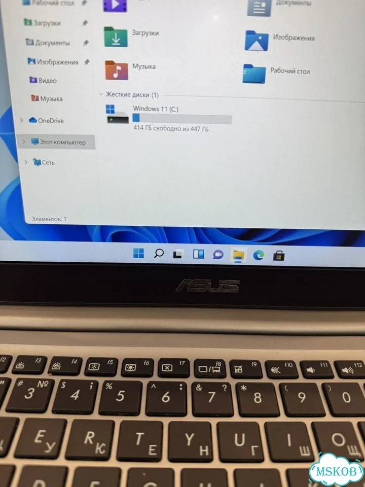 Asus Zenbook Ux310 Core i7-7200 12DDR 4K 512SSD фото 3