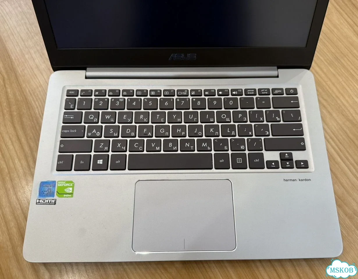 Asus Zenbook Ux310 Core i7-7200 12DDR 4K 512SSD фото 4